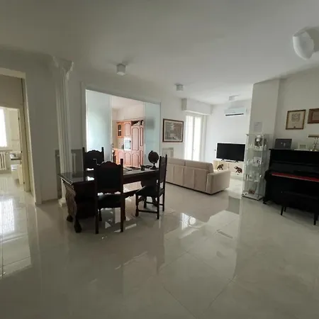 Lenuare Luxury Апартаменты *